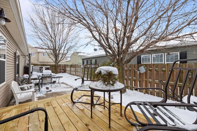 817 33rd Street SW, Bondurant, IA 50035