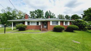 2512 Castle Hayne Road, Wilmington, NC 28401