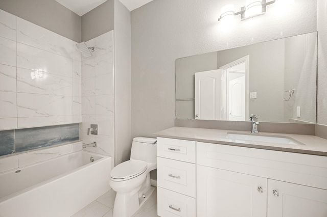 2001 Shaker TRL, Austin, TX 78754