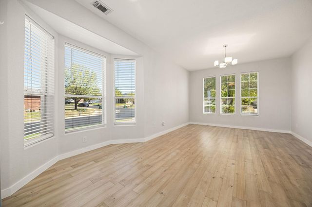 2001 Shaker TRL, Austin, TX 78754