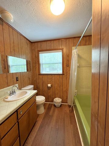 297 County Road 4479, Warren, TX 77664