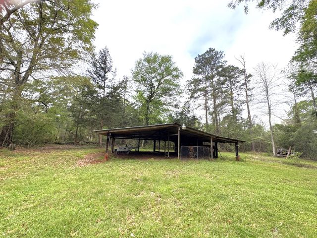 297 County Road 4479, Warren, TX 77664