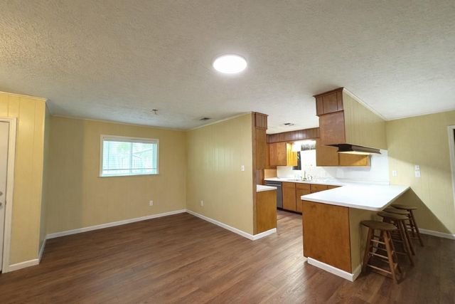 297 County Road 4479, Warren, TX 77664