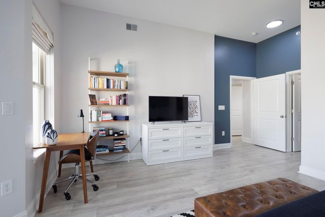 601 Main Street 517, Columbia, SC 29201