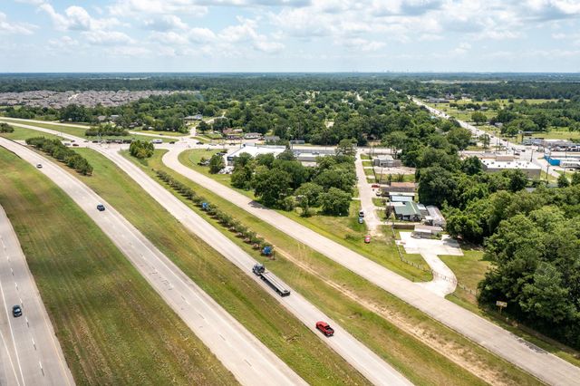 20920 Crosby Freeway Freeway, Crosby, TX 77532
