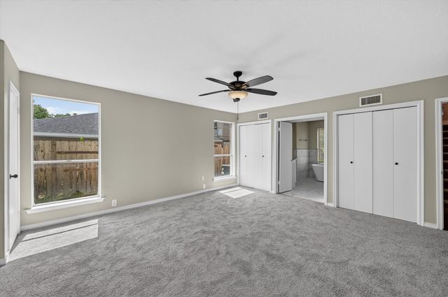 344 Woodbrook Drive, Desoto, TX 75115