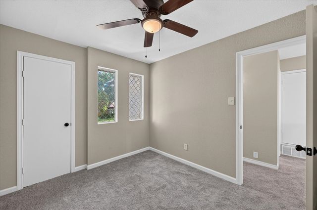 344 Woodbrook Drive, Desoto, TX 75115