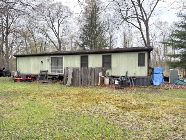 12 Acorn Lane, Hopewell Junction, NY 12533