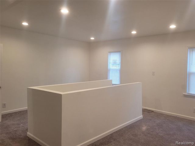 16866 Biltmore Street, Detroit, MI 48235