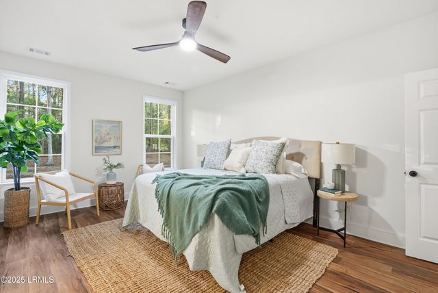 579 Sams Point Road, Beaufort, SC 29907