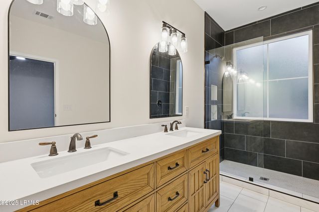 579 Sams Point Road, Beaufort, SC 29907