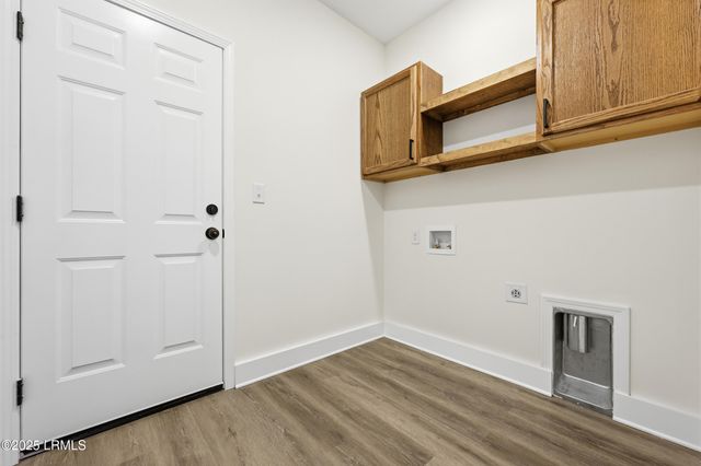 579 Sams Point Road, Beaufort, SC 29907