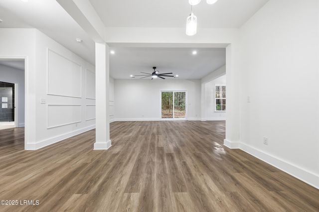 579 Sams Point Road, Beaufort, SC 29907