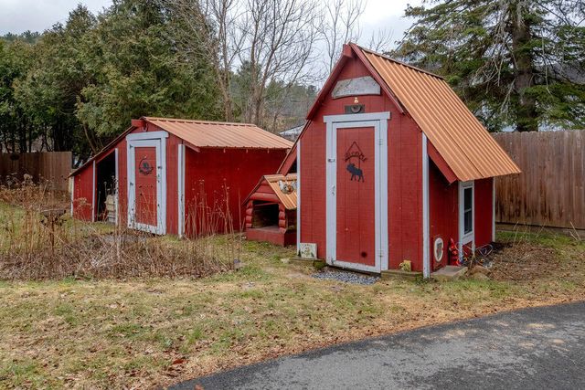 8 School Lane, Au Sable Forks, NY 12912