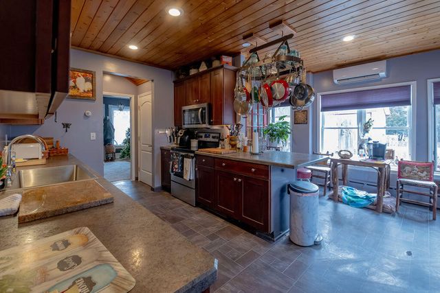 8 School Lane, Au Sable Forks, NY 12912