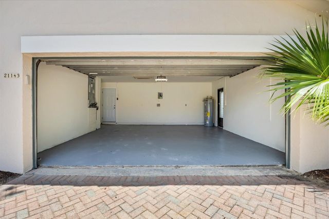 21143 N Escondido Way Way N, Boca Raton, FL 33433