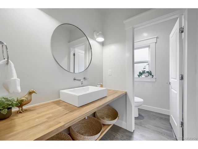 2322 Hudson St, Denver, CO 80207