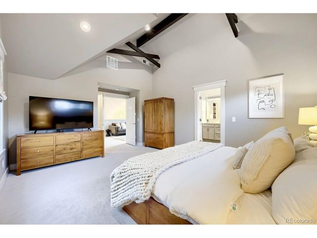 2322 Hudson St, Denver, CO 80207