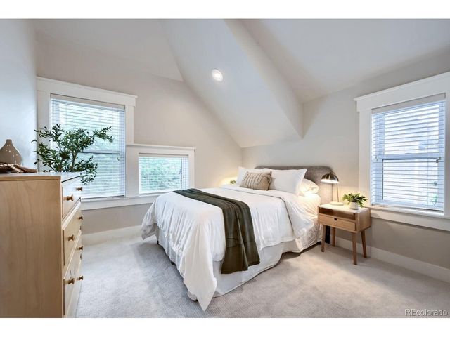 2322 Hudson St, Denver, CO 80207