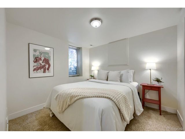 2322 Hudson St, Denver, CO 80207