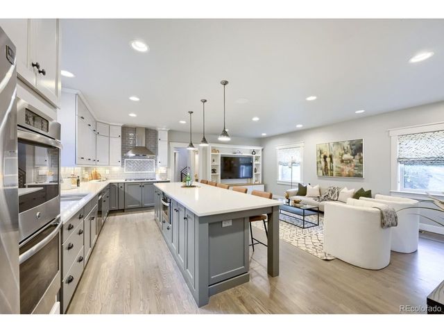 2322 Hudson St, Denver, CO 80207