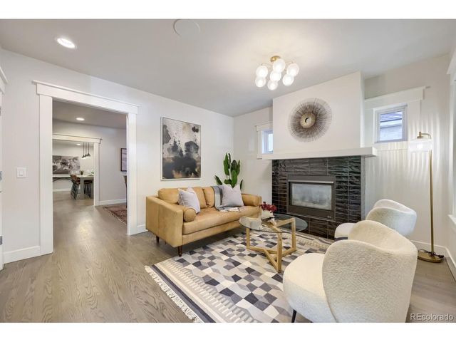 2322 Hudson St, Denver, CO 80207
