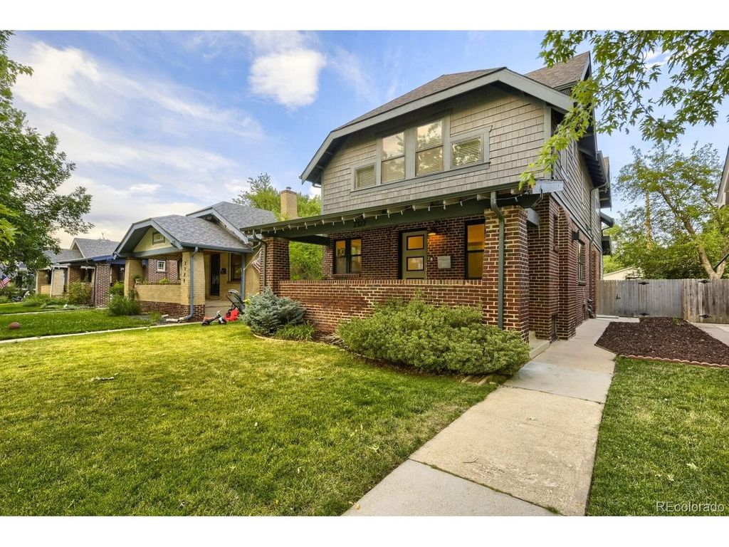 2322 Hudson St, Denver, CO 80207