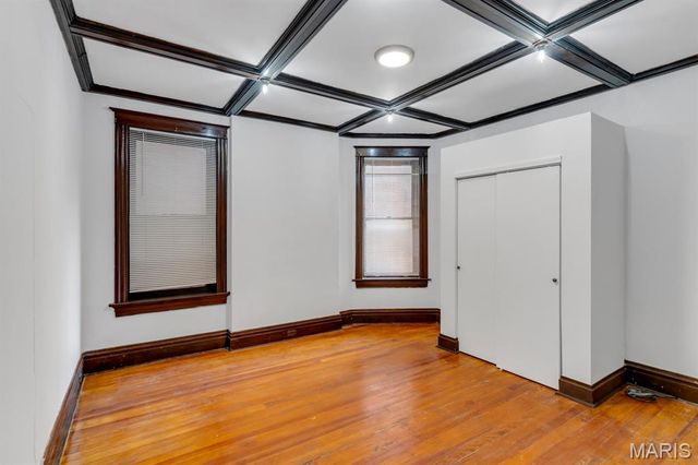 4523 Adelaide Avenue, St Louis, MO 63115