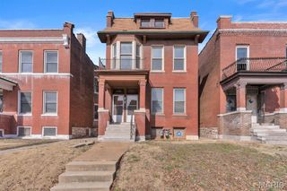 4523 Adelaide Avenue, St Louis, MO 63115