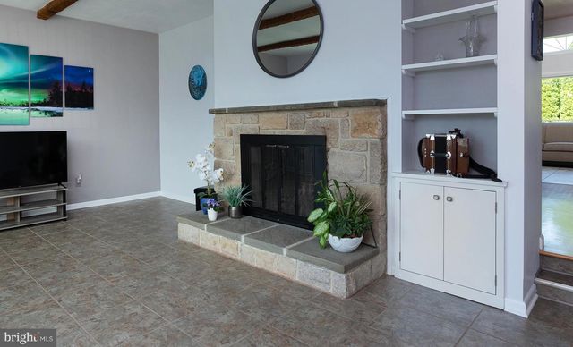 111 N RACE ST, Middletown, PA 17057