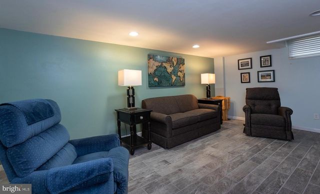 111 N RACE ST, Middletown, PA 17057