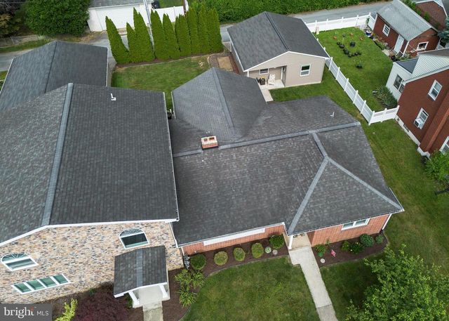 111 N RACE ST, Middletown, PA 17057