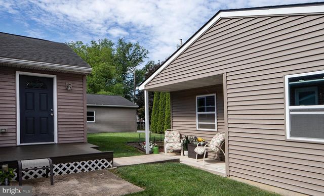 111 N RACE ST, Middletown, PA 17057