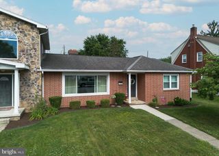 111 N RACE ST, Middletown, PA 17057