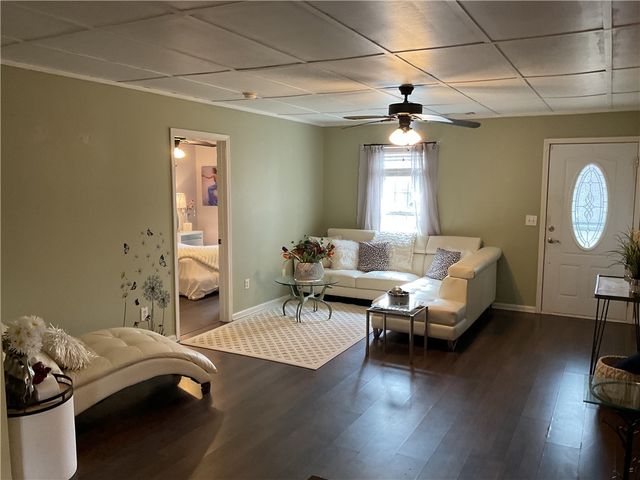 229 Cub Cove Drive, Walhalla, SC 29691