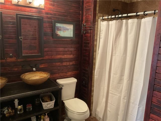 229 Cub Cove Drive, Walhalla, SC 29691