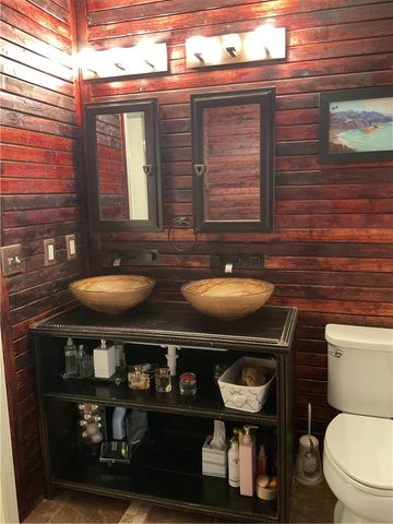 229 Cub Cove Drive, Walhalla, SC 29691