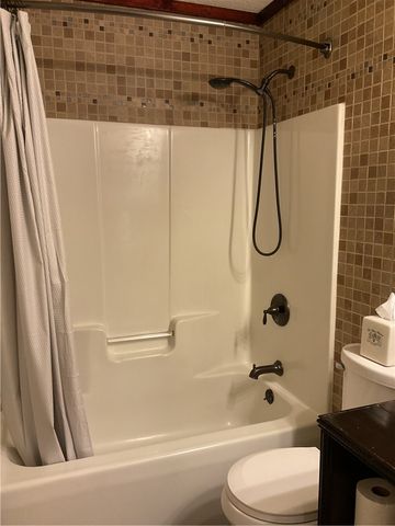 229 Cub Cove Drive, Walhalla, SC 29691