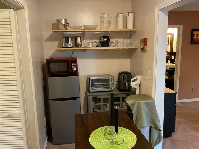 229 Cub Cove Drive, Walhalla, SC 29691