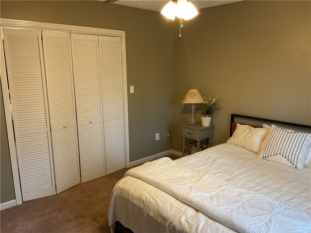 229 Cub Cove Drive, Walhalla, SC 29691