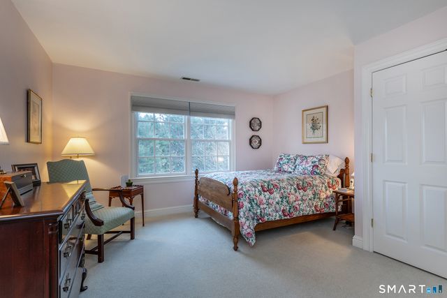 52 Steeple View Lane, Woodbury, CT 06798