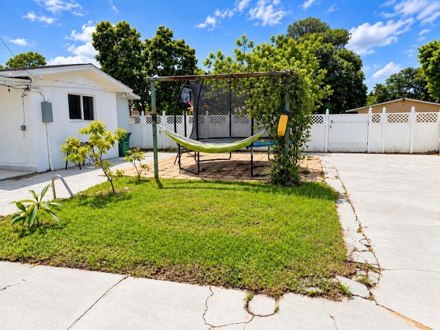 4401 SW 21st Street, Fort Lauderdale, FL 33317