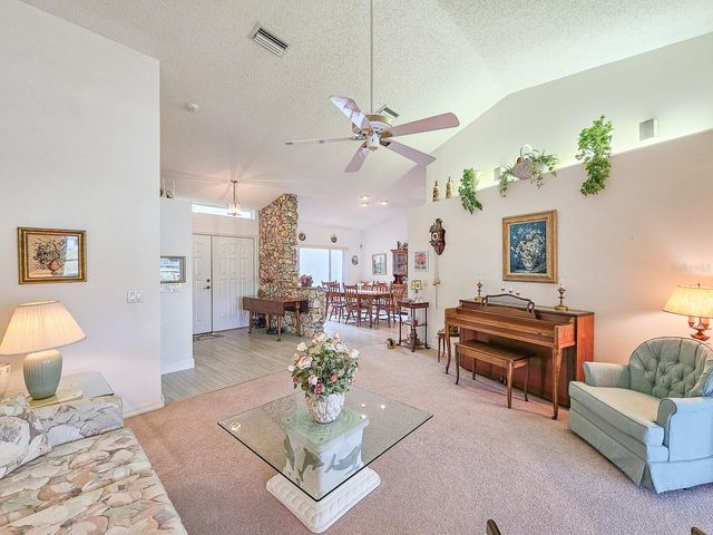 70 BURBANK DRIVE, Palm Coast, FL 32137