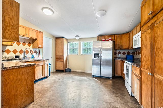 1585 Daisy Rd., Loris, SC 29569