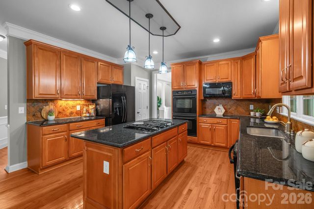 1216 Flat Heads Lane, Waxhaw, NC 28173