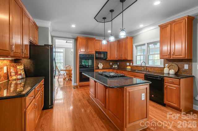 1216 Flat Heads Lane, Waxhaw, NC 28173