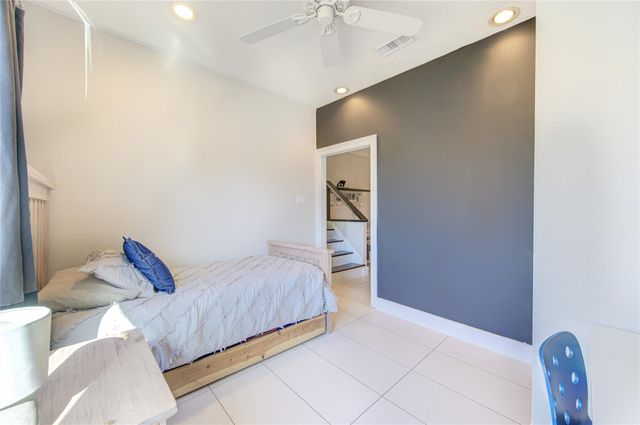 1419 Baldwin Square Lane, Houston, TX 77077