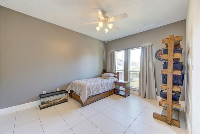 1419 Baldwin Square Lane, Houston, TX 77077