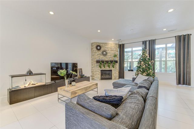 1419 Baldwin Square Lane, Houston, TX 77077