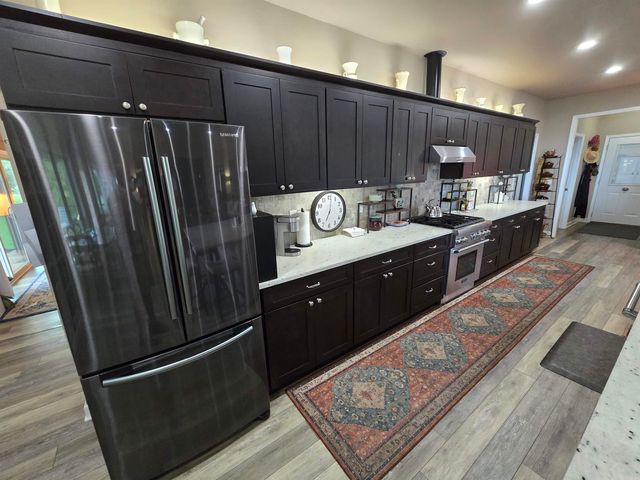 5 Irish Hills Road, Edgemont, AR 72044